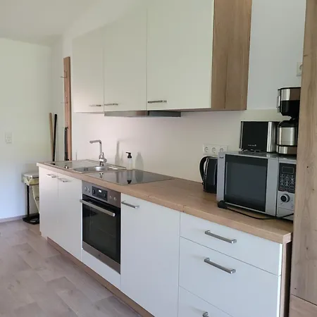 Meyer Apartment *