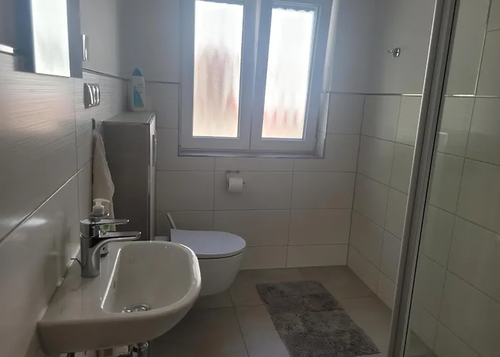 Meyer Apartmán *